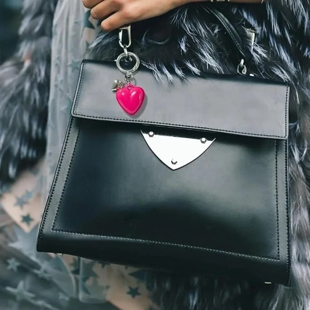 Sliver Keychain for Women, Cute Girls Heart Keychain, Pink Bag Charms Accessorie